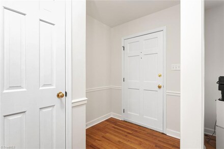 105 Oakview Dr