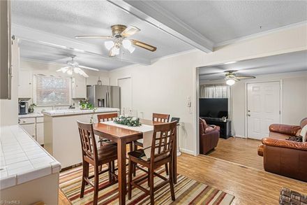 2401 Bywood Rd
