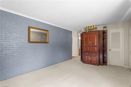 2401 Bywood Rd