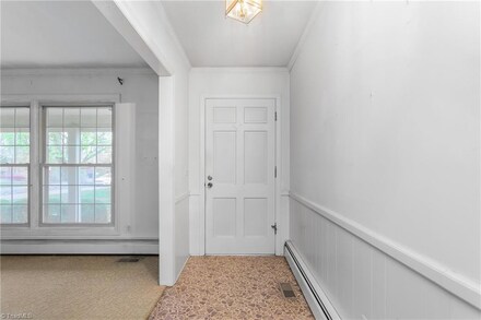 709 S Sellars Mill Rd