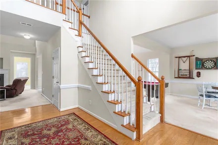 802 Croftwood Dr
